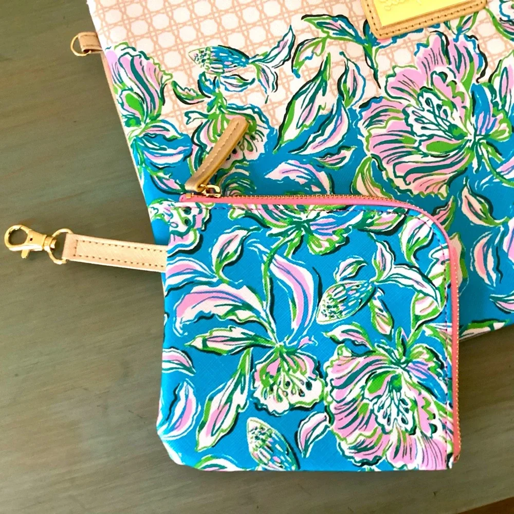Lilly Pulitzer Tech Pouch Set NWT Cumulus Blue Chick Magnet 2 Pouch Set